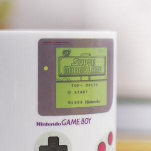 game-boy-nintendo-mug-cambia-goolp-300x300